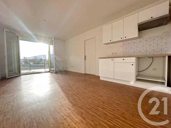 Appartement F3 à vendre  3 pièces - 61,48 m2 ST DENIS - 93