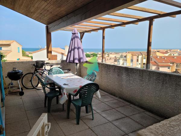 Superbe T3 Vue Mer Panoramique avec Grande Terrasse et Jardin