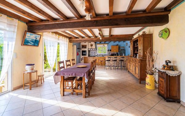 Maison à SAINT-MARS-LA-BRIERE, 72470 - 4 pièces 130m²