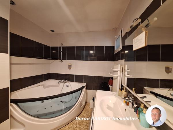 Buxerolles (86180) Appartement T2 rénové avec terrasse et jardin privatif