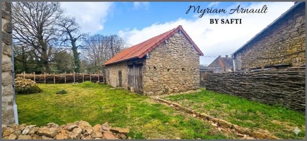 Propriété avec Maisons Dépendances Terrain Puits