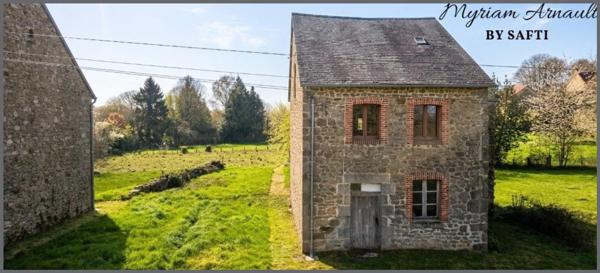 Propriété avec Maisons Dépendances Terrain Puits