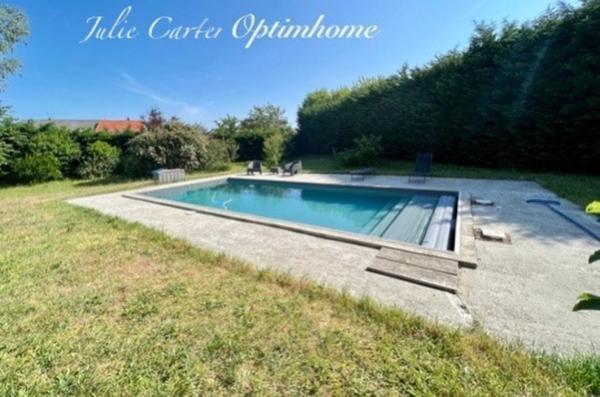 Jolie maison d'architecte de 160 m2 avec piscine