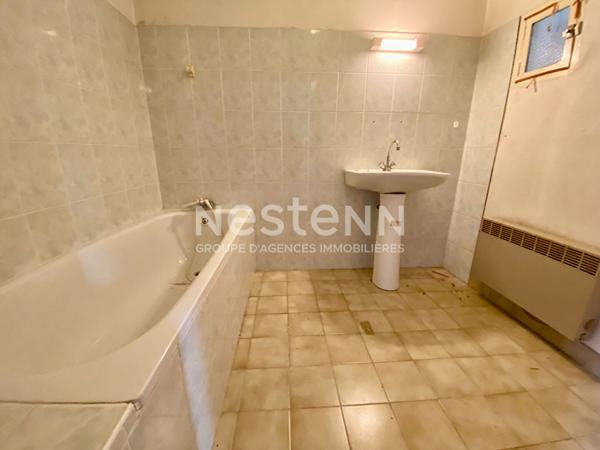 A VENDRE IDÉAL IINVESTISSEUR OU PREMIER ACHAT à 8 min de la gare de DOL-DE-BRETAGNE