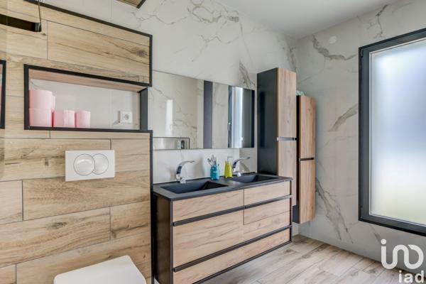 Maison 4 pièces de 122 m² à Fontenilles (31470)