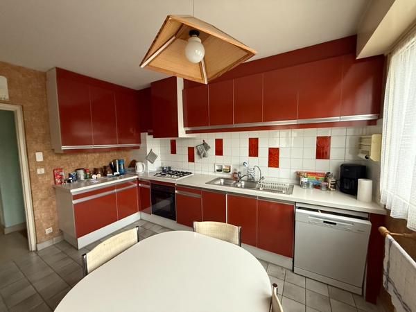 Maison Talence 6 pièce(s) 185m2 avec garage/sous-sol de 90m2