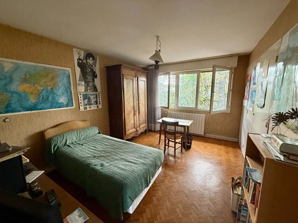 Maison Talence 6 pièce(s) 185m2 avec garage/sous-sol de 90m2