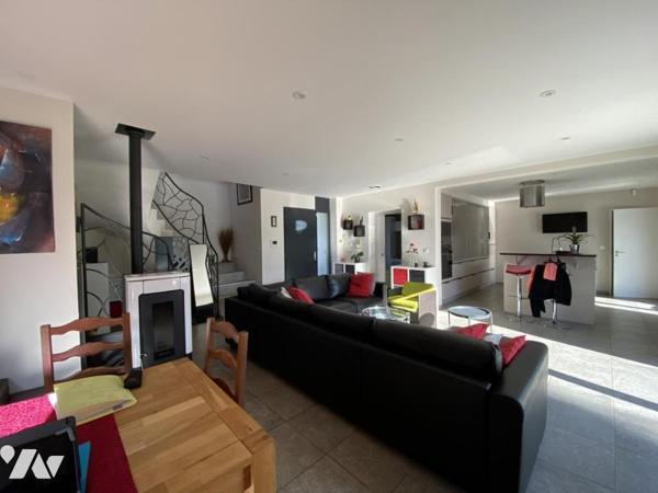 Proche Uzès, Villa avec belles prestations