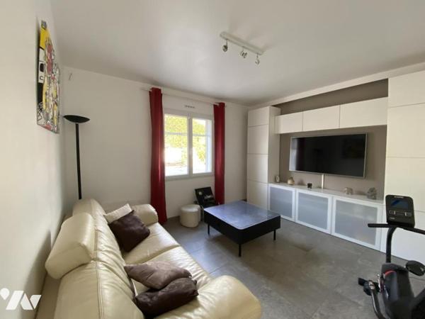 Proche Uzès, Villa avec belles prestations