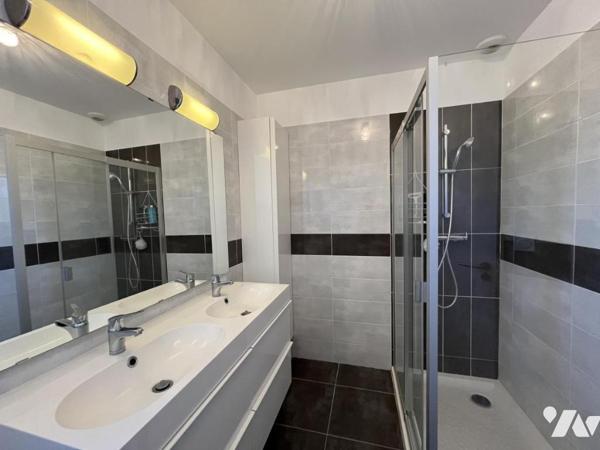 Proche Uzès, Villa avec belles prestations