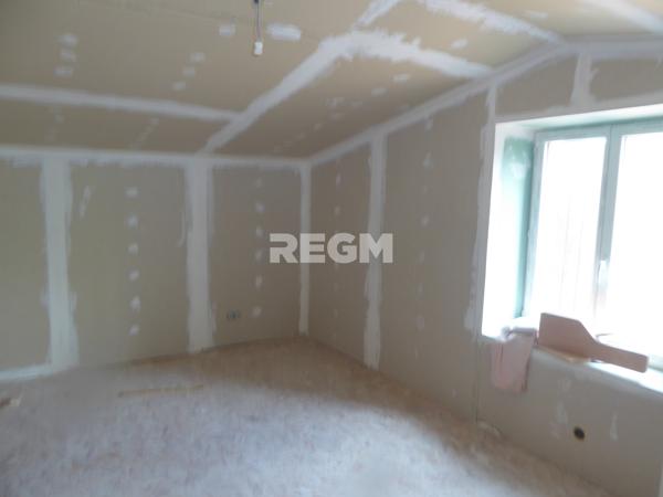 Ribérac (24600) Maison au calme avec terrain de 2000 m² sise à Ribérac à 2 kilomètres du centre Ville et écoles jusqu'au Lycée