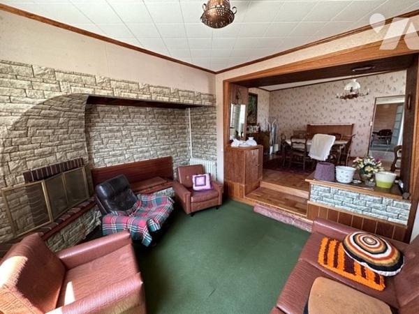 Maison avec dépendances