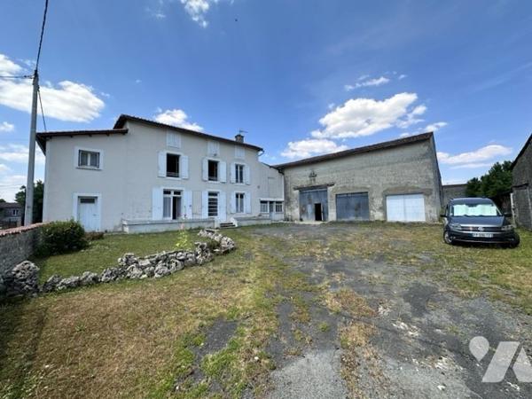 Maison avec dépendances