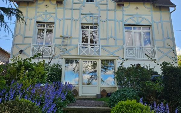 Maison à vendre    5 pièces •  Saint-Laurent-de-Brèvedent