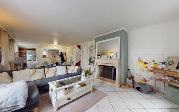 Maison à vendre    5 pièces •  Saint-Laurent-de-Brèvedent