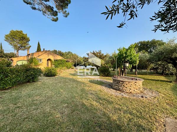 Maison à Castillon Du Gard 6 pièces 154m² - 4 chambres - Garage - piscine - dépendances