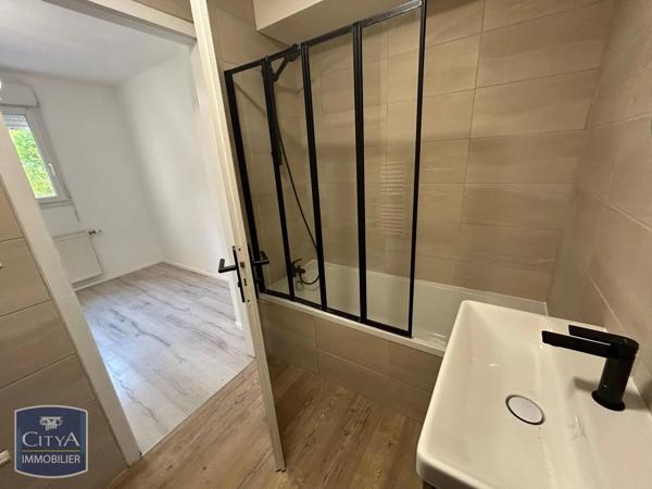 Appartement à louer 2 pièces 46.51m² Mulhouse (68100)