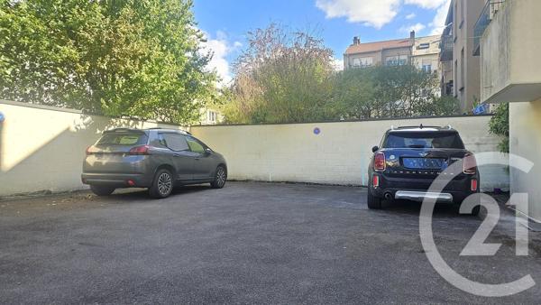 Appartement F4 à vendre  4 pièces - 81,10 m 2   METZ  - 57