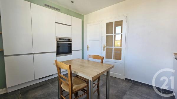 Appartement F4 à vendre  4 pièces - 81,10 m 2   METZ  - 57