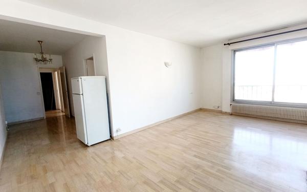 Appartement à vendre    3 pièces •  Antibes