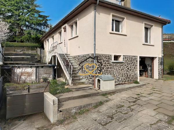 Cournon-d'Auvergne (63800) Maison rénovée avec sous-sol complet – Cournon-d’Auvergne (63800)