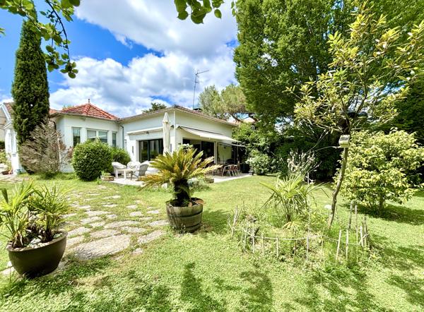 Maison 8 pièces - 180 m²