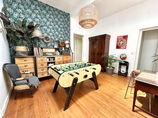 Maison 8 pièces - 180 m²