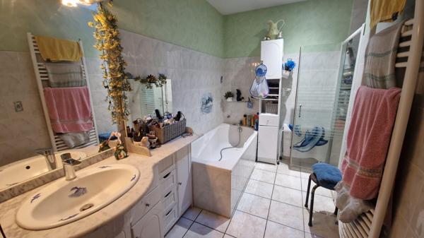 MAISON DE BOURG