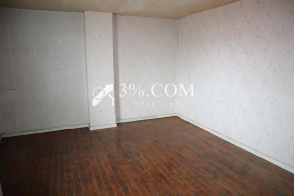 Maison
                                                                                                                                                                                                                                                                                                                        8 pièce(s)                                                                                                                                                                                                          5 chambre(s)                                                                                                                                                                                                          206  m²