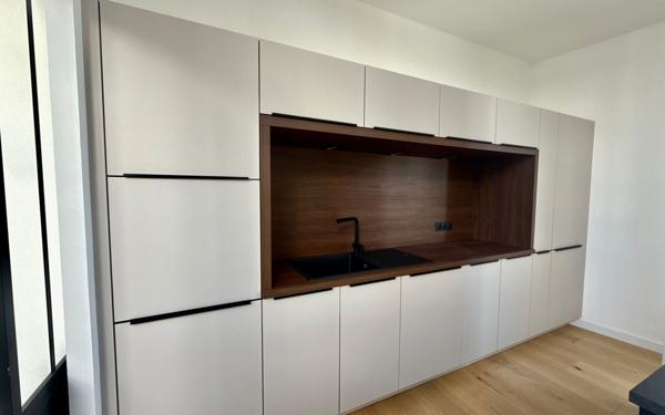 Appartement à vendre    4 pièces • 210,73 m2 Tarbes