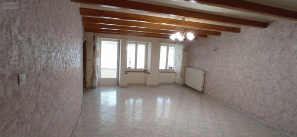 Maison à vendre à Saint-Broingt-le-Bois en Haute-Marne (52190), ref : 52020-38