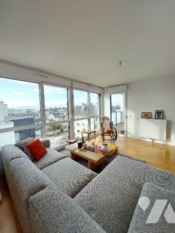 A VENDRE - RENNES (35) Quartier route de Lorient  (Moulin du Comte) T4 de 89 m² + terrasse de 4...