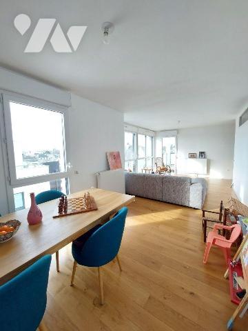 A VENDRE - RENNES (35) Quartier route de Lorient  (Moulin du Comte) T4 de 89 m² + terrasse de 4...