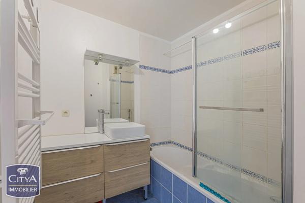 Appartement à vendre 3 pièces 65.69m² Tours (37100)