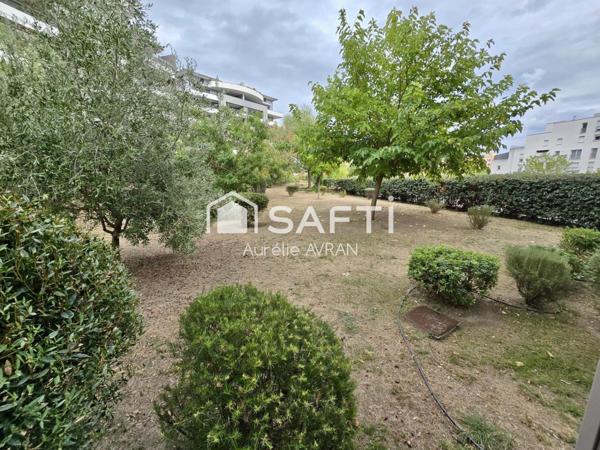 Idéal premier achat ou investissement locatif ! T2 moderne de 43 m² avec terrasse et parking privé, dans une résidence sécurisée à la Rocade – Ajaccio