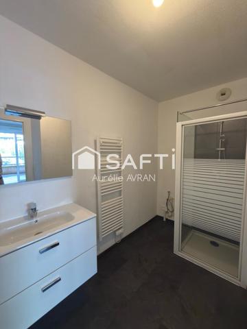 Idéal premier achat ou investissement locatif ! T2 moderne de 43 m² avec terrasse et parking privé, dans une résidence sécurisée à la Rocade – Ajaccio