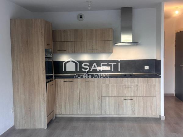 Idéal premier achat ou investissement locatif ! T2 moderne de 43 m² avec terrasse et parking privé, dans une résidence sécurisée à la Rocade – Ajaccio