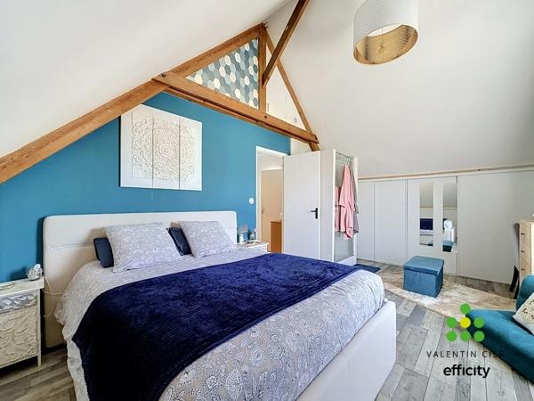 Maison
         6 pièces
        - 138 m² Exclusivité 369 900 €*