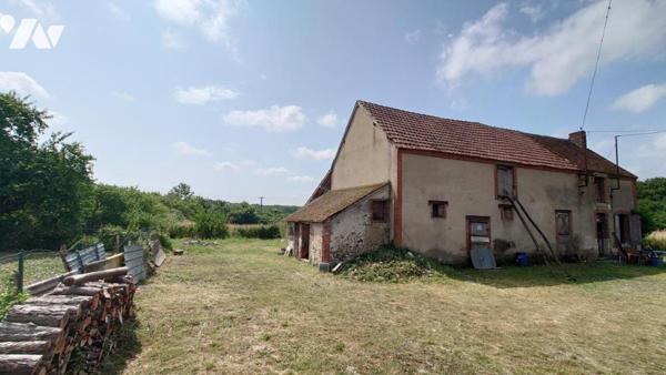 Ancien corps de ferme à réhabiliter intégralement