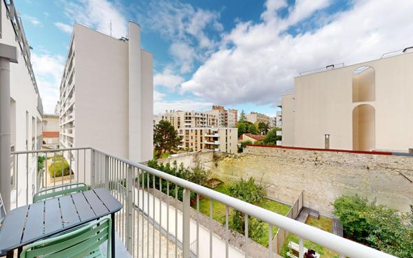 Appartement à vendre    2 pièces • 45,80 m2 Montrouge