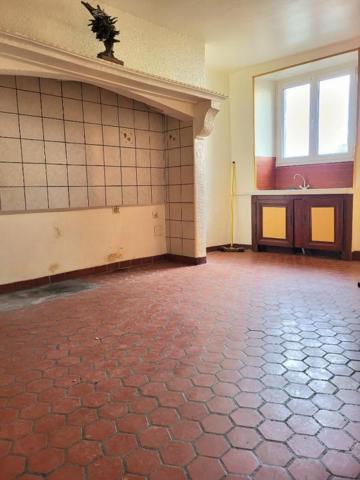 Maisons la chomette 6 pièce(s) 260 m2