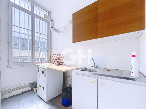 80 m² modulables entre Belleville/Oberkampf  - Local commercial ou habitation