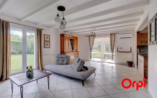 Maison à louer    5 pièces • 131 m2 Marennes