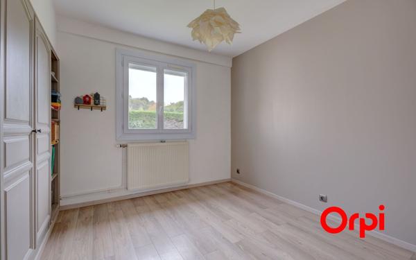 Maison à louer    5 pièces • 131 m2 Marennes