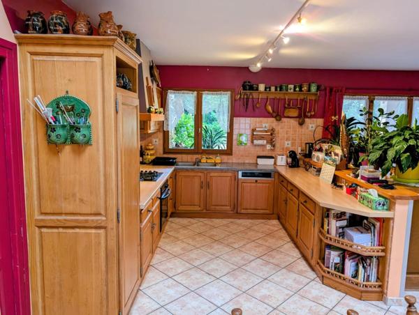 A SAISIR maison familiale de plain pied sur la commune de MEYRAS