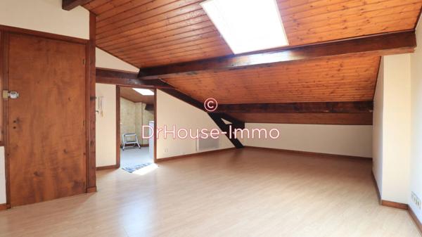 Immeuble à vendre 9 pièces de 159 m²