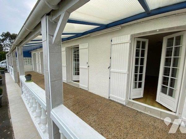 Maison à vendre à Plouha (22580) en Côtes-d'Armor (22)

Cette maison propose une surface habi...