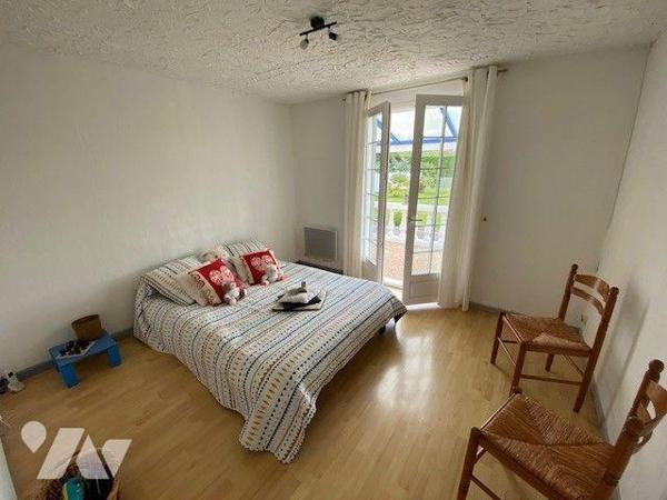 Maison à vendre à Plouha (22580) en Côtes-d'Armor (22)

Cette maison propose une surface habi...