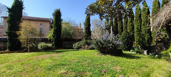 Au cœur de Lavaur, demeure de 250 m²