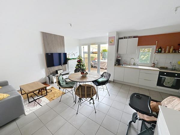 Le Haillan - Maison 3 pièces/2 chambres - Jardin - Terrasse - Parkings.